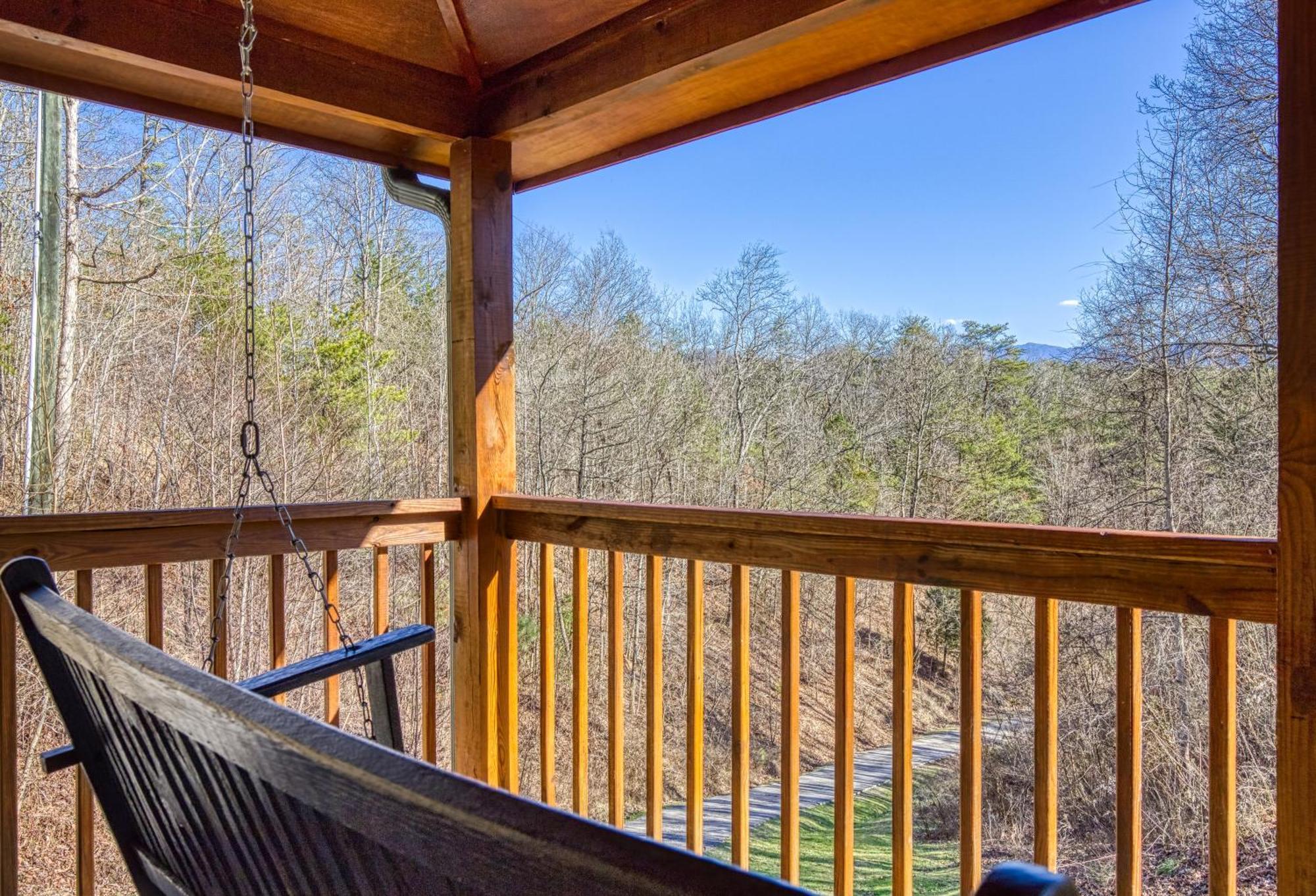 Sweet Seclusion, Hot Tub, Air Hockey, Wifi, 1089 Free Tickets Each Paid Day, Dollywood And More Sevierville Exterior photo